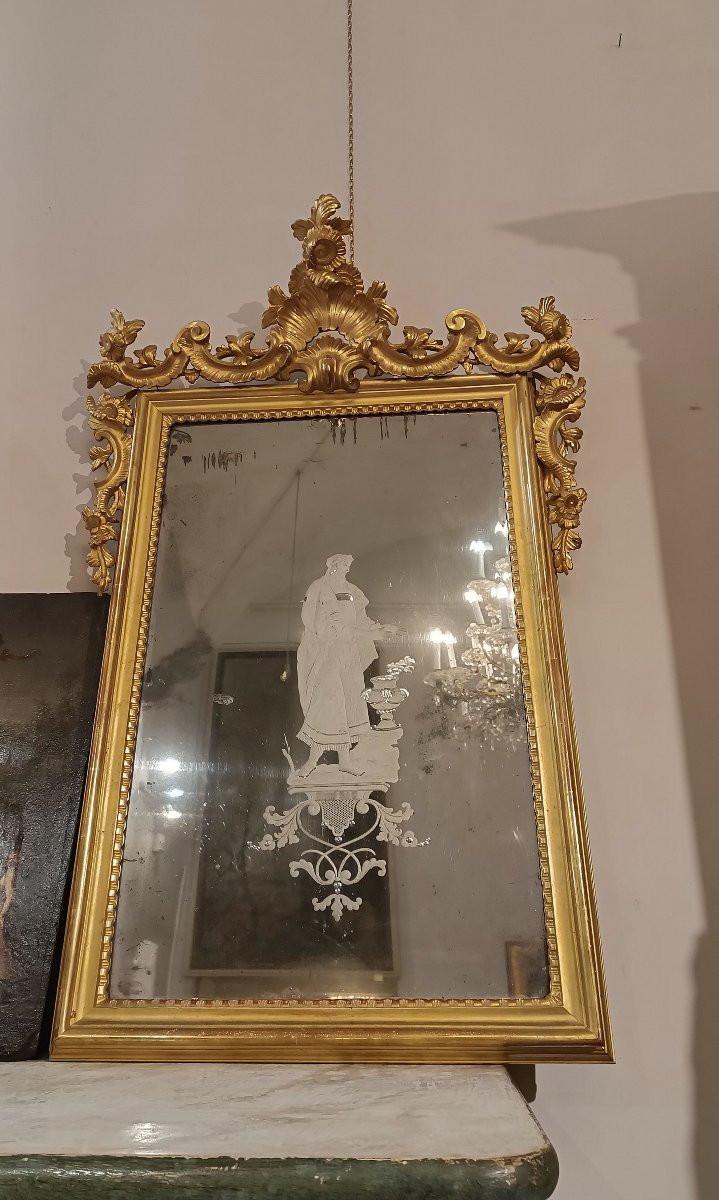Late 18th Century Neoclassical Pair Of Mirrors With Engraved Glass -photo-3