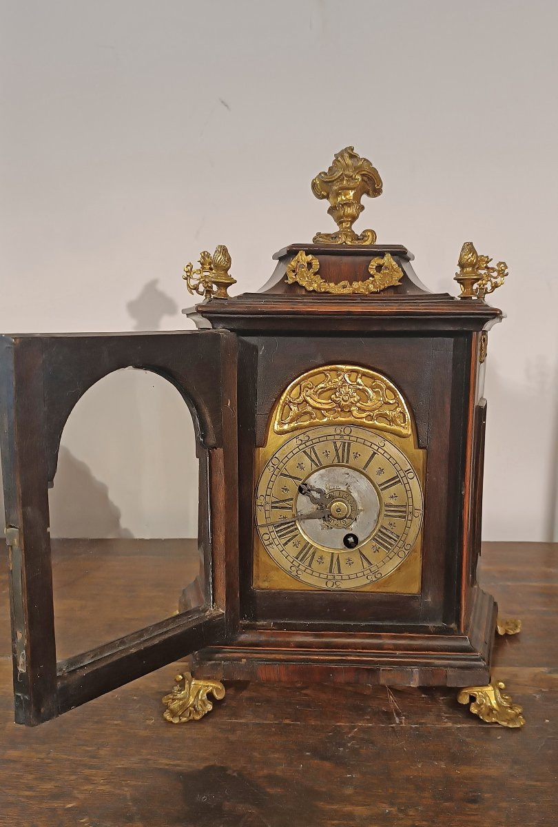 HORLOGE EN NOYER ET BRONZE DORÉ DEUXIÈME MOITIÉ DU 17ème SIÈCLE-photo-2