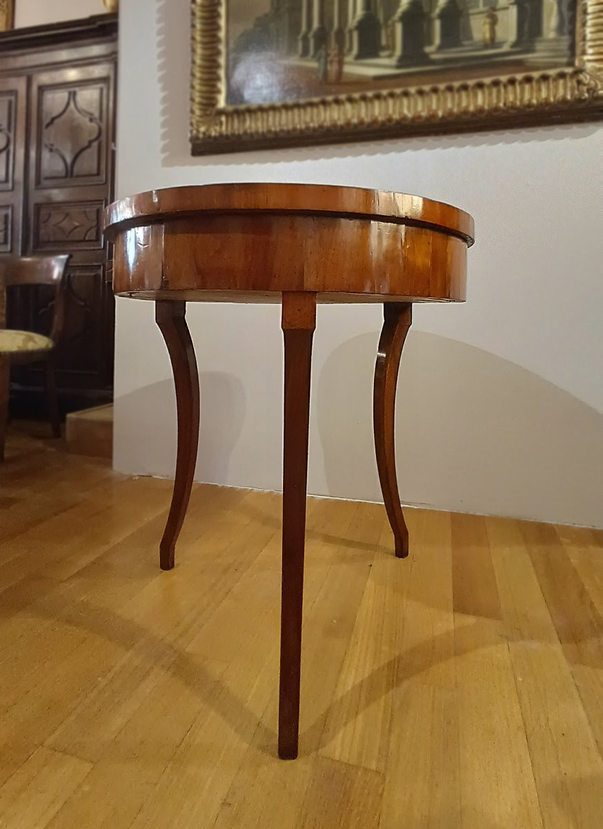 TABLE BASSE RONDE DIRECTOIRE EN NOYER FIN DU 18ème SIÈCLE-photo-4