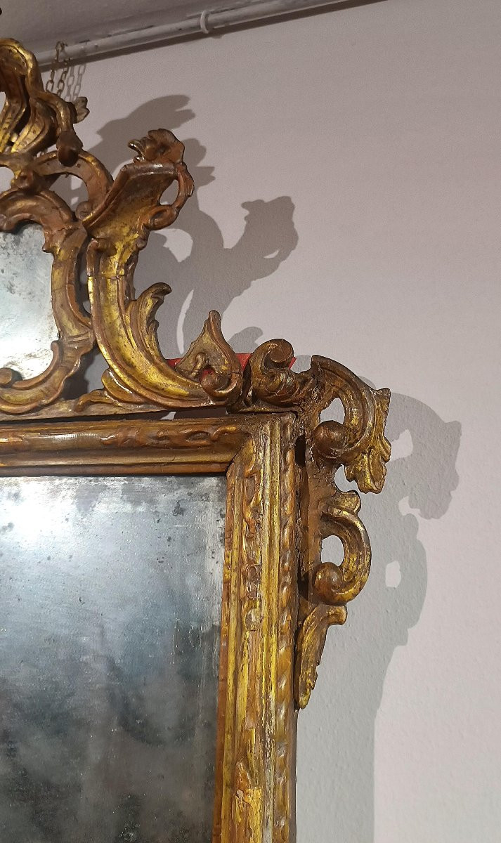 MILIEU DU 18ème SIÈCLE MIROIR LOUIS XV EN BOIS DORÉ ET MECQUE -photo-2