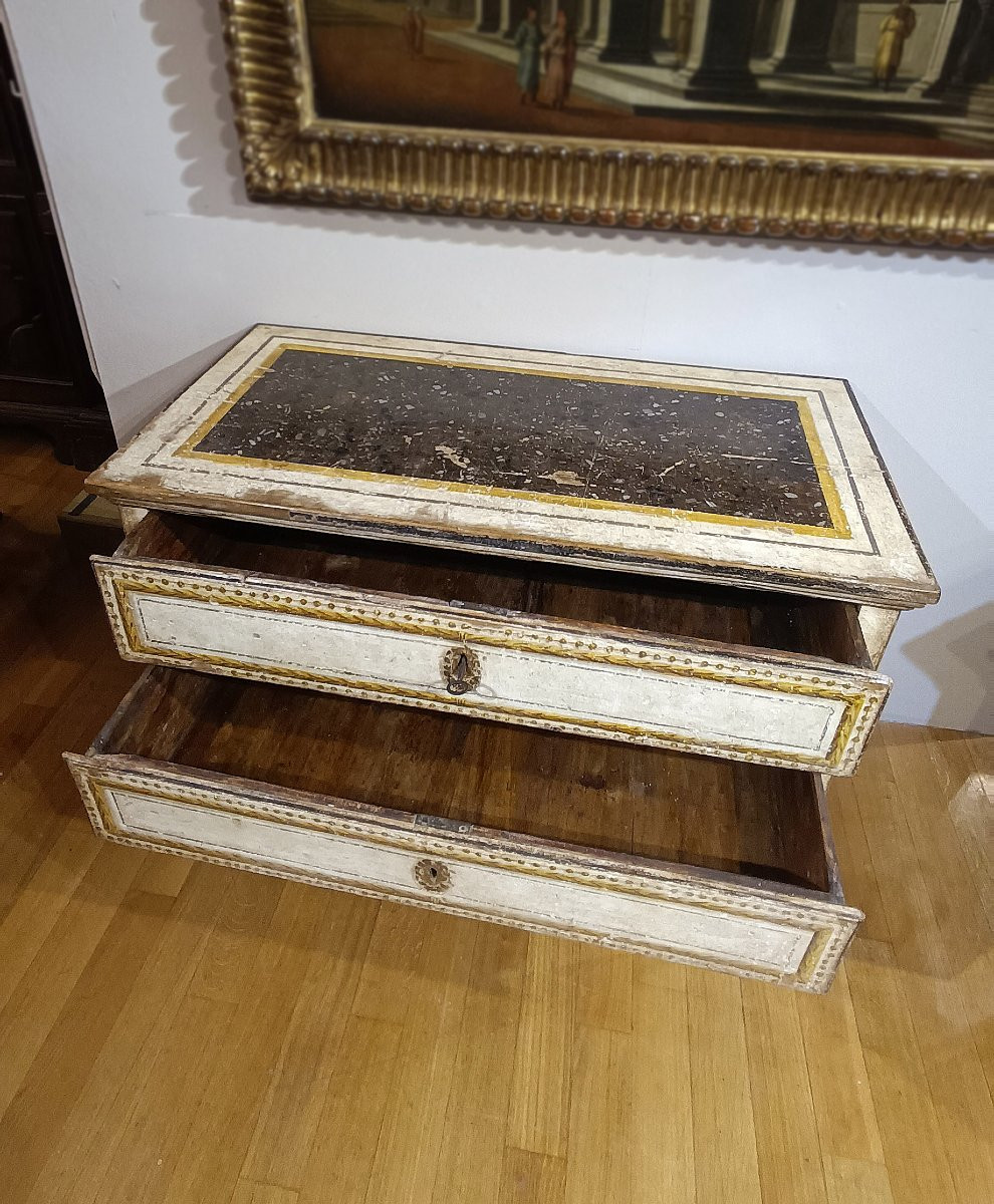 Late 18th Century Painted Neoclassical Chest Of Drawers-photo-3