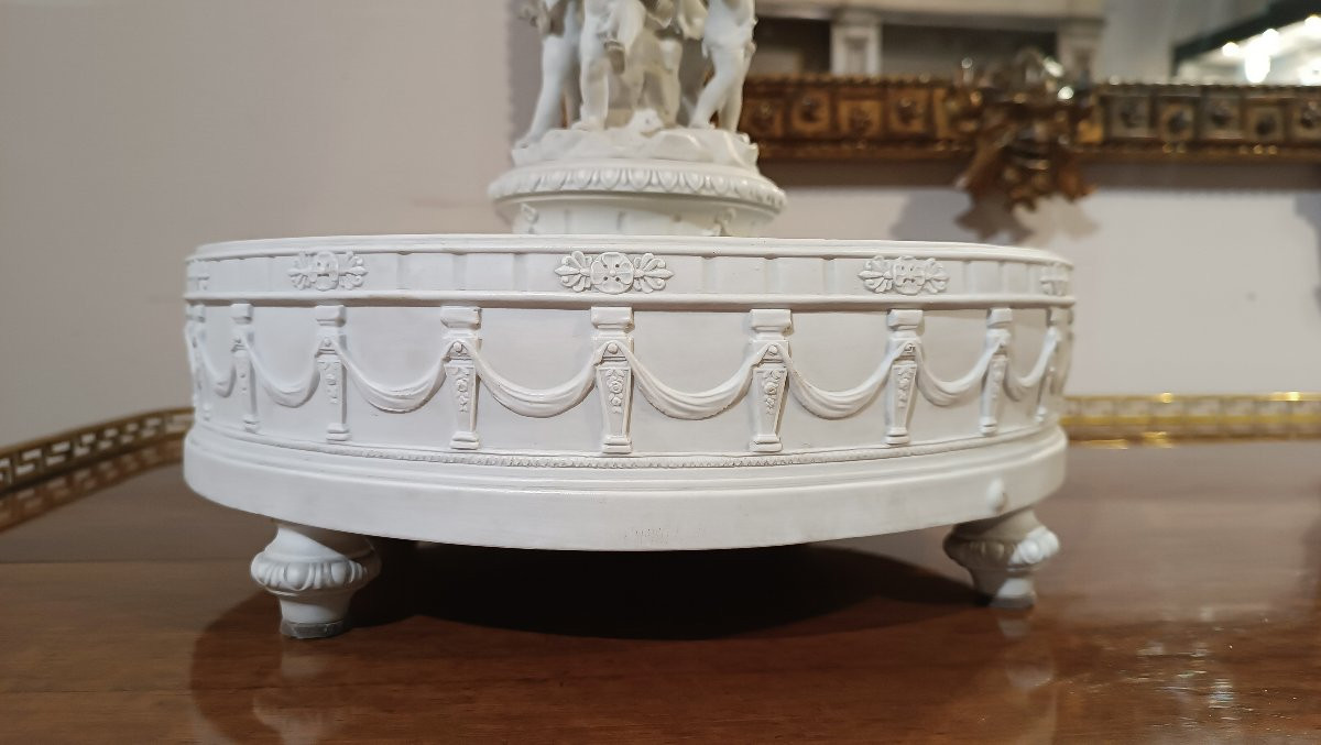 First Half Of The 19th Century Porcelain Biscuit Centerpiece-photo-3