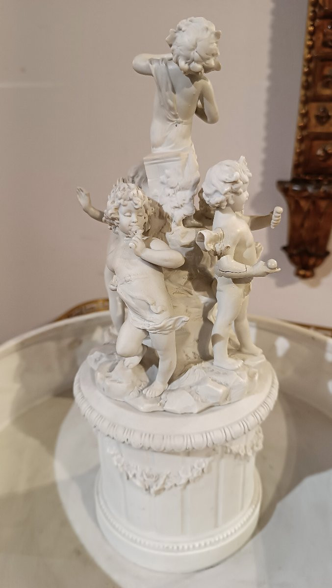 First Half Of The 19th Century Porcelain Biscuit Centerpiece-photo-3