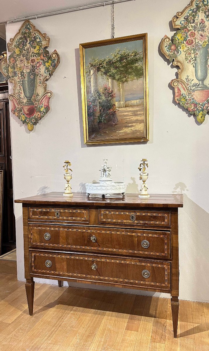 Second Half Of The 18th Century Neoclassical Walnut Feather Chest Of Drawers-photo-6