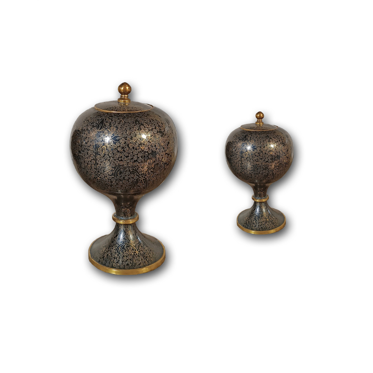 PAIRE DE VASES CLOISONNÉS CHINOIS PREMIÈRE MOITIÉ DU 19ème SIÈCLE