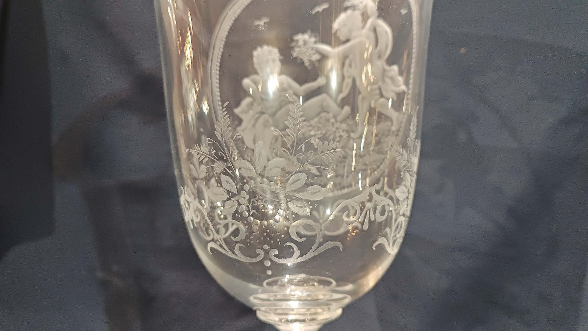 Late 18th-early 19th Century Engraved Murano Glass Vase-photo-4