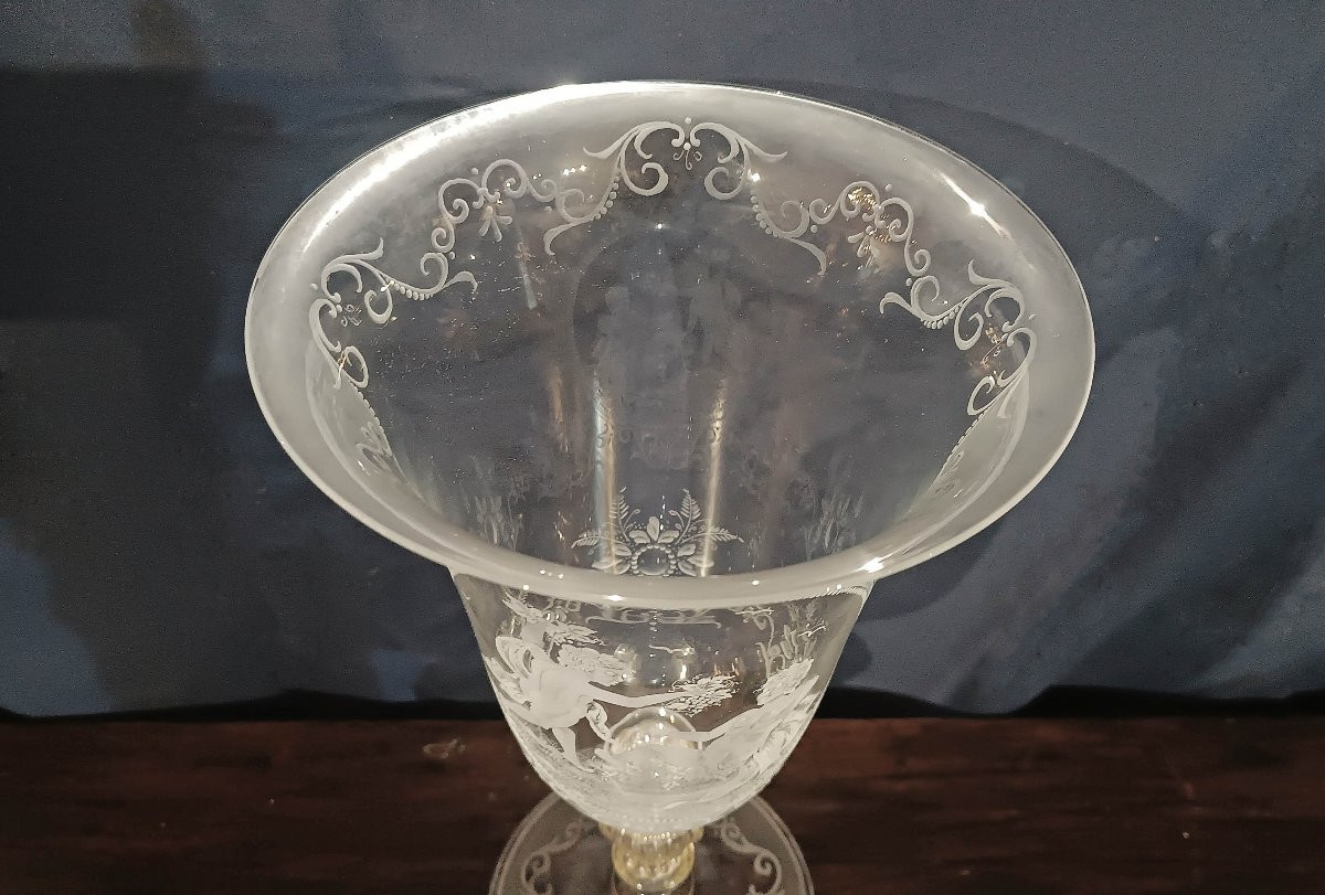 Late 18th-early 19th Century Engraved Murano Glass Vase-photo-5