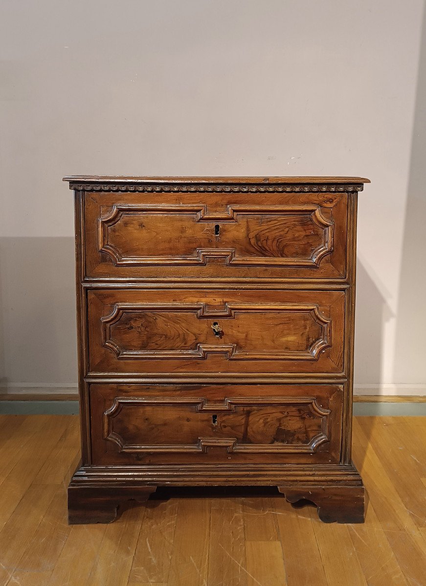 End Of 17th Century Louis XIV Walnut Chest -photo-2