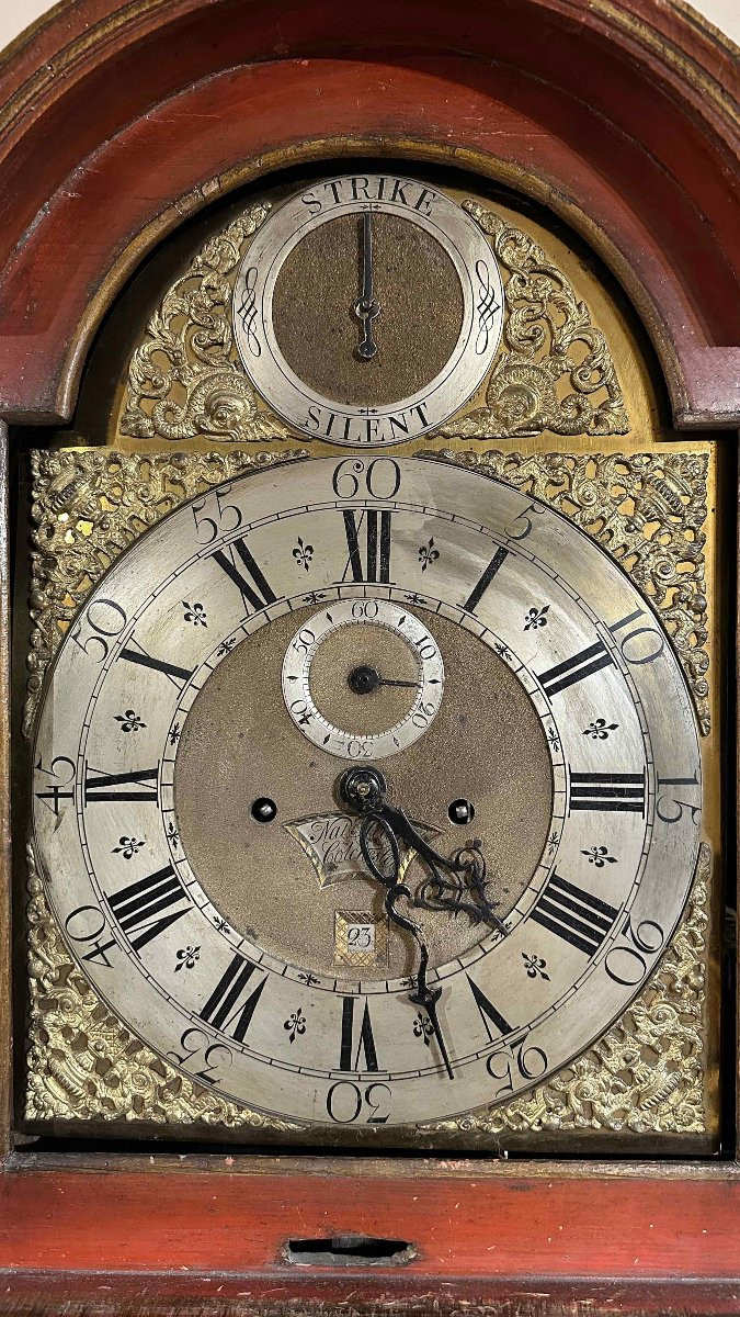 PENDULE À TOUR EN LAQUE VÉNITE MILIEU DU 18ème SIÈCLE-photo-5