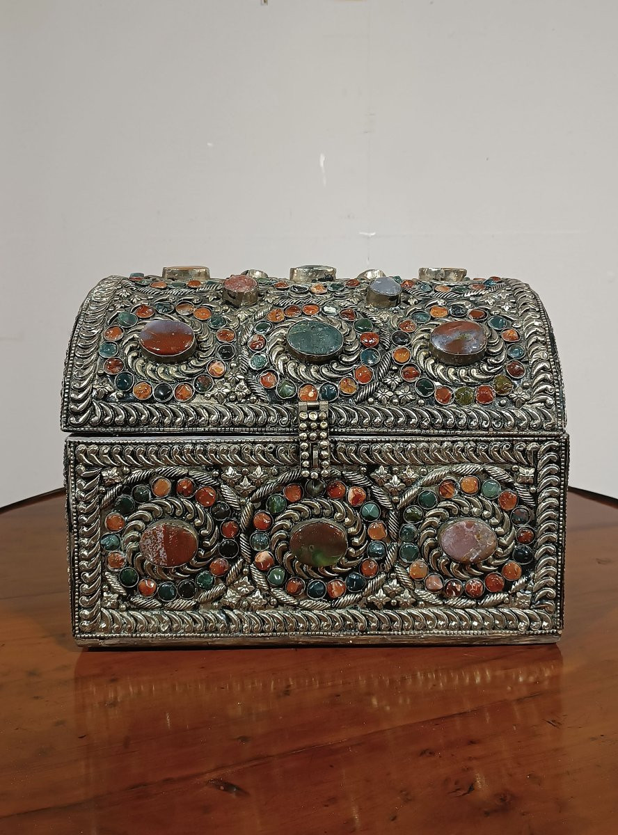 19th Century Jewelry Box With Stones-photo-3