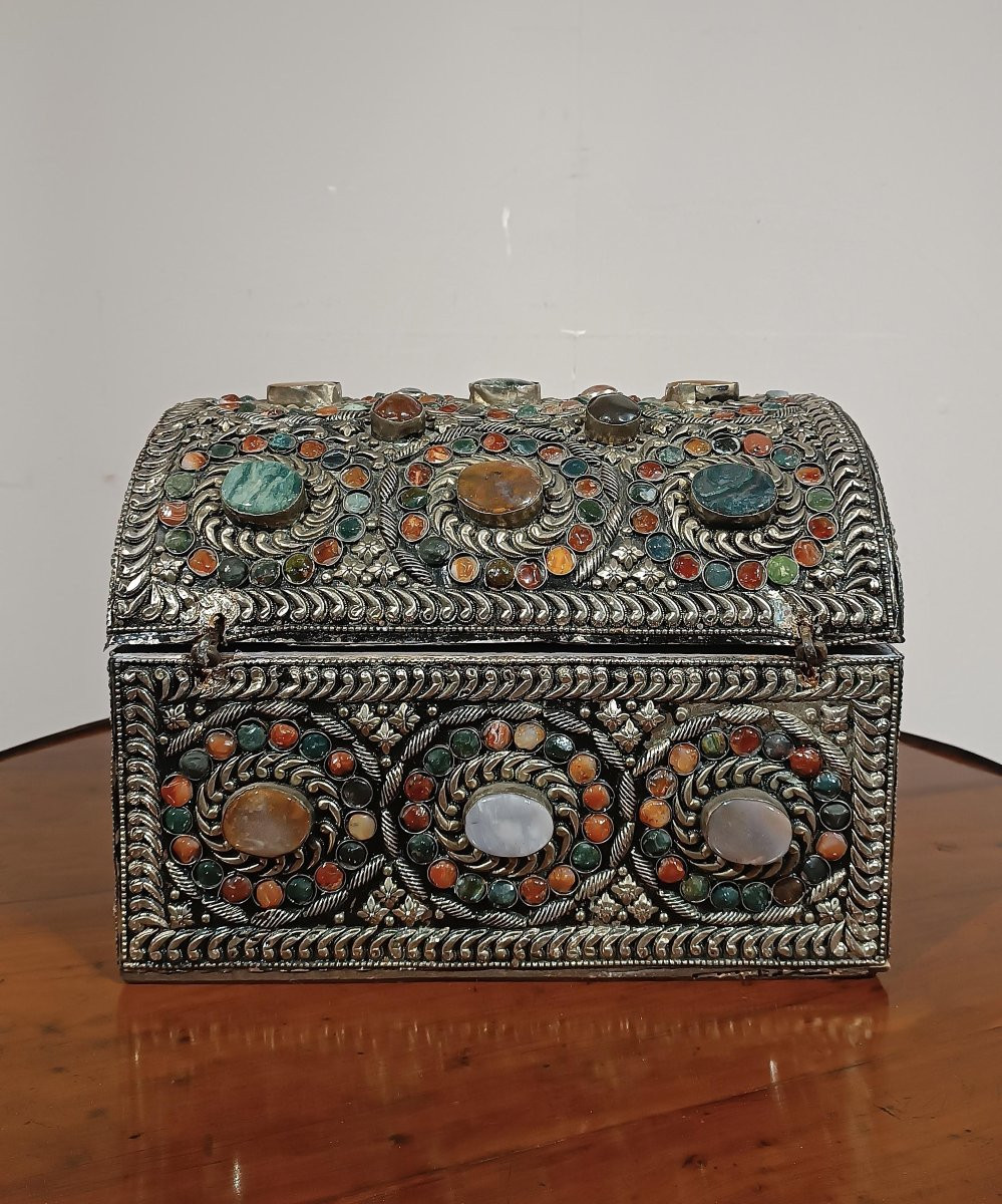 19th Century Jewelry Box With Stones-photo-1