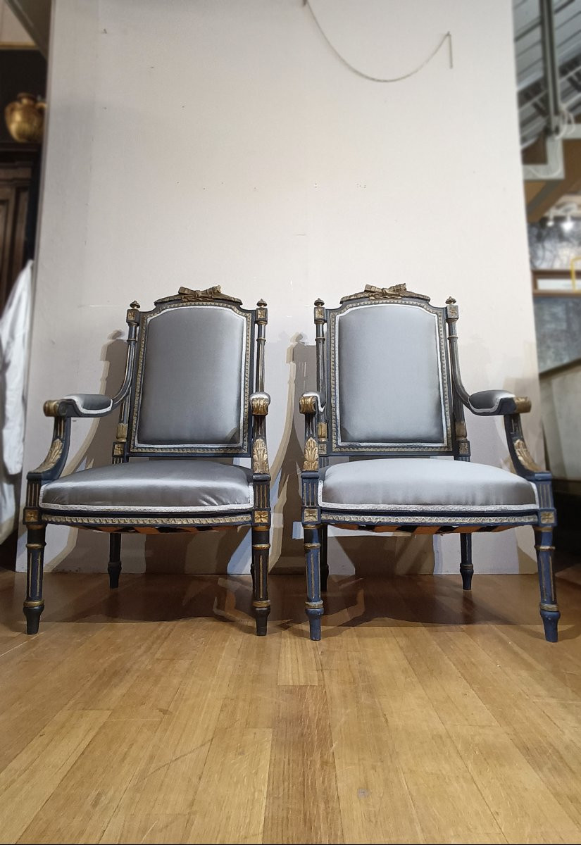 Late 18th Century Pair Of Neoclassical Armchairs -photo-6