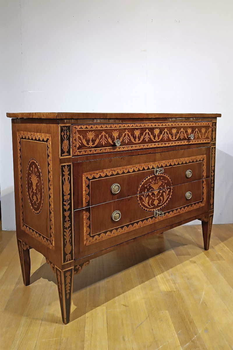 COMMODE NÉOCLASSIQUE MARQUETÉE DE LA FIN DU 18ème SIÈCLE-photo-3