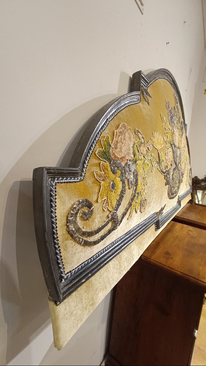 TÊTE DE LIT DOUBLE AVEC BRODERIE MILIEU DU 18ème SIÈCLE-photo-5