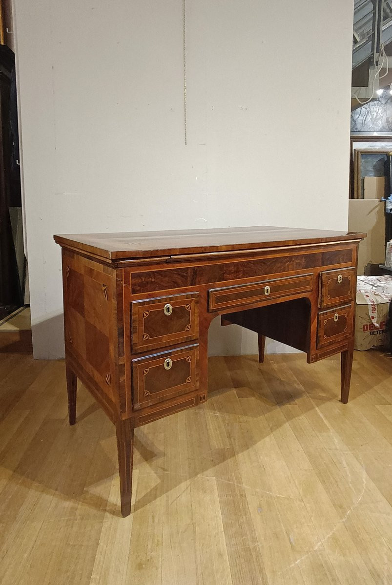 BUREAU NÉOCLASSIQUE À MARQUETERIES FIN DU 18ème SIÈCLE-photo-3