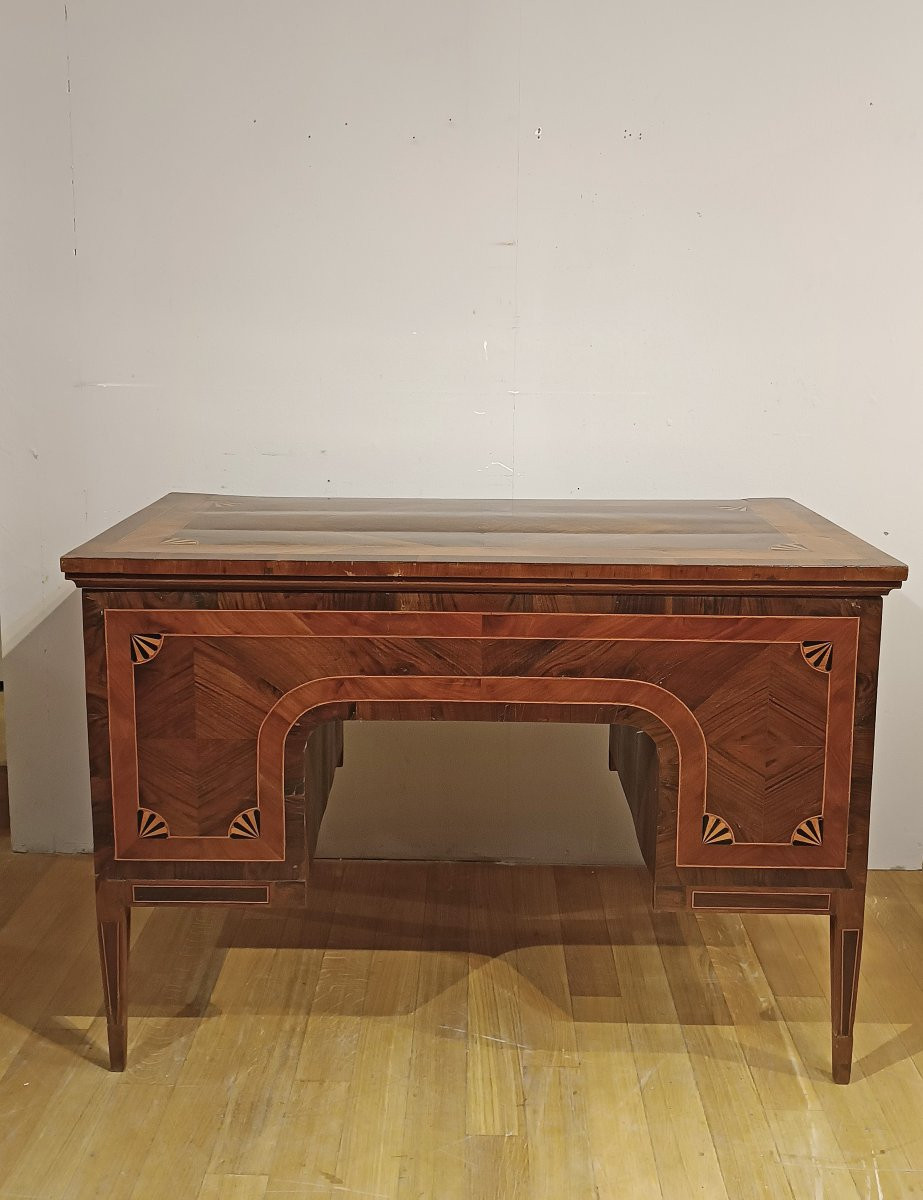 BUREAU NÉOCLASSIQUE À MARQUETERIES FIN DU 18ème SIÈCLE-photo-4