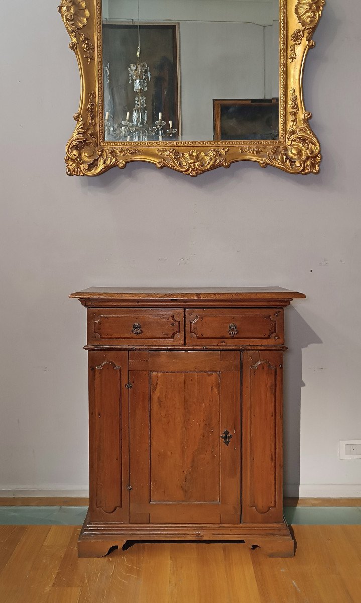 PETITE COMMODE EN NOYER BLONDE DÉBUT DU 17ème SIÈCLE-photo-8