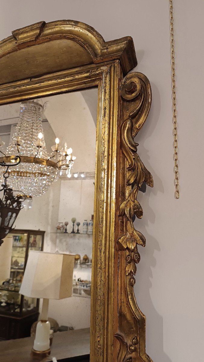 PETIT MIROIR EN BOIS DORÉ DEUXIÈME MOITIÉ DU 18ème SIÈCLE-photo-4