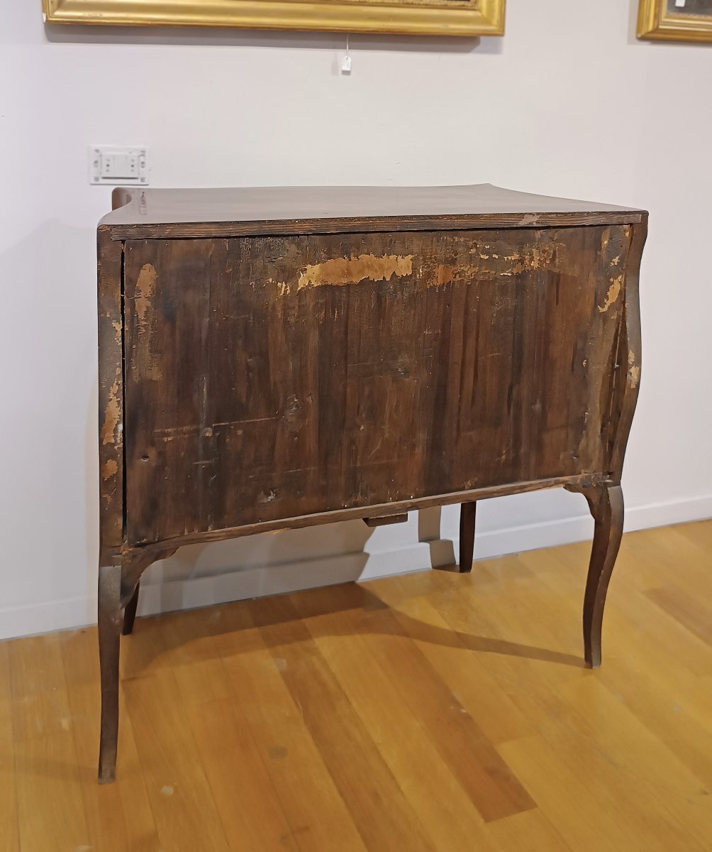 Mid-18th Century Small Sideboard With Inlays -photo-4