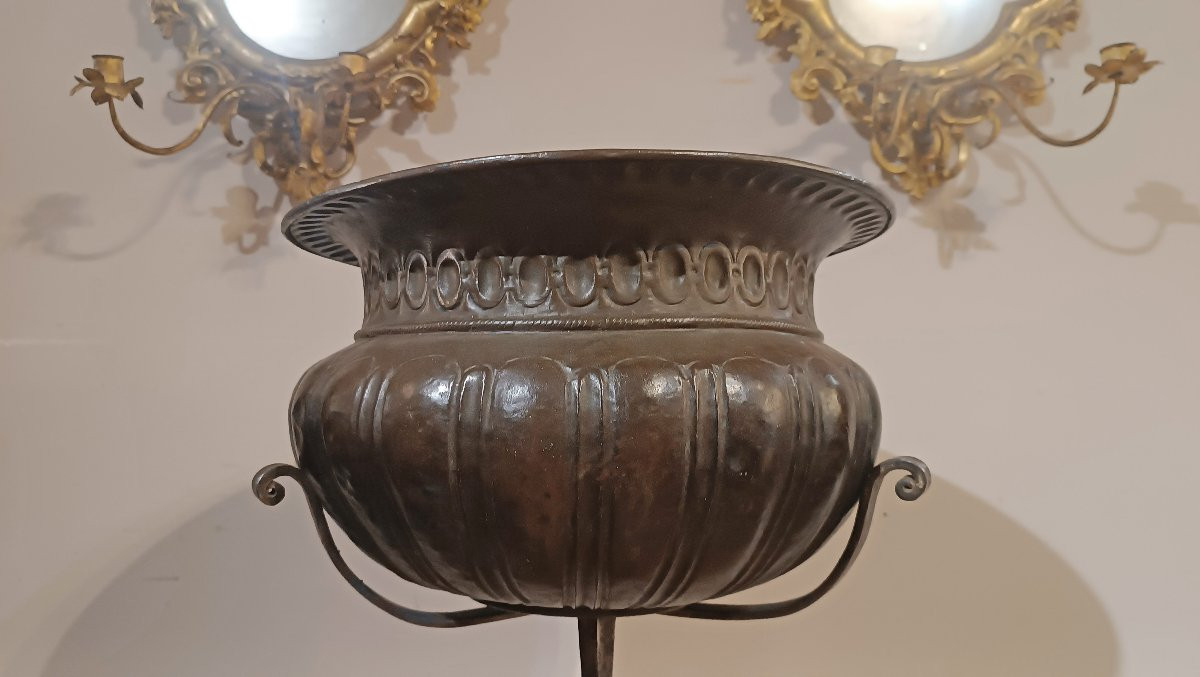 17th Century Handwash Basin With Stand-photo-7