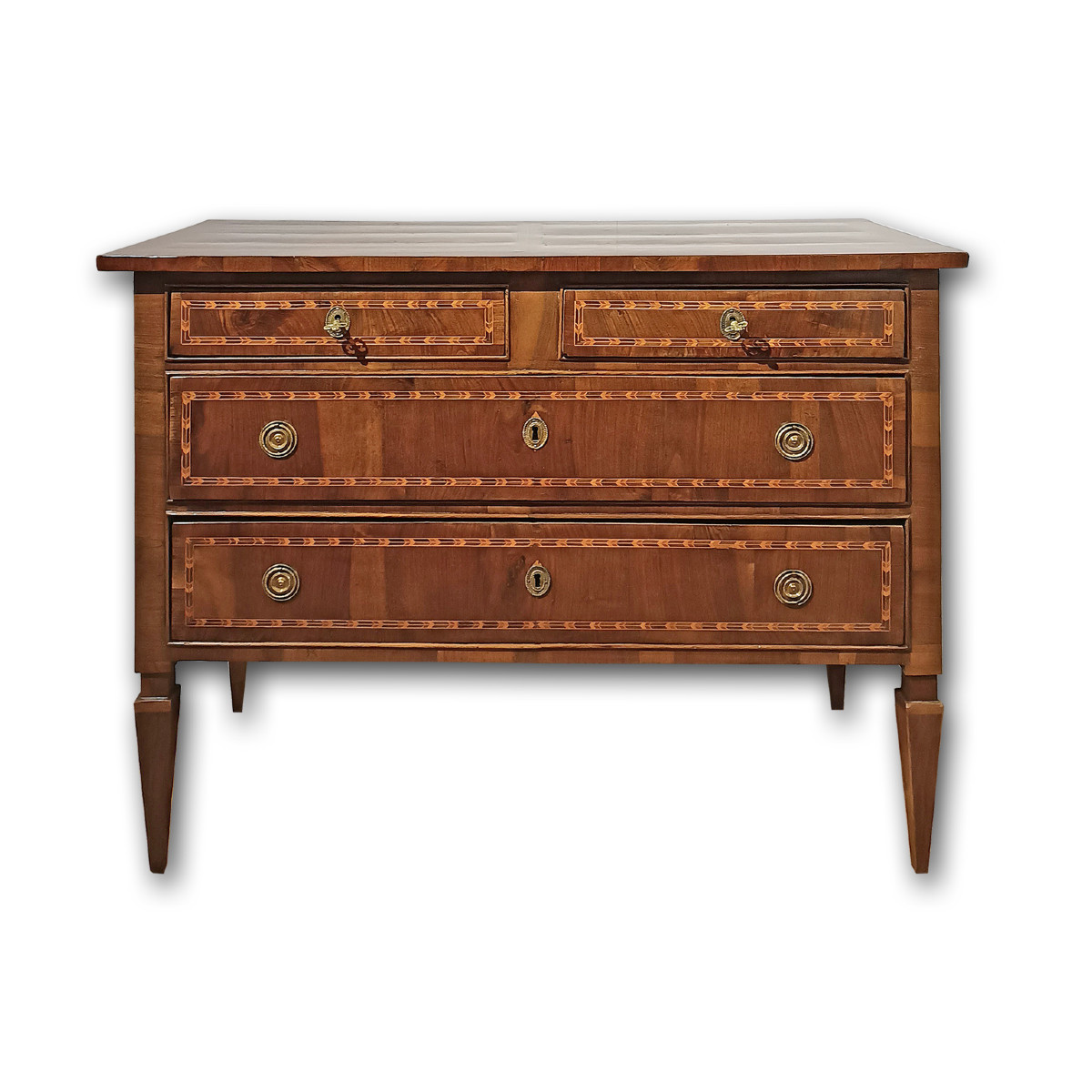 COMMODE NÉOCLASSIQUE EN PLUME DE NOYER SECONDE MOITIÉ DU 18ème SIÈCLE