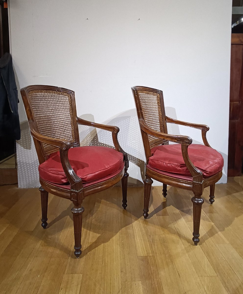 PAIRE DE FAUTEUILS NÉOCLASSIQUES FIN DU 18ème SIÈCLE-photo-2