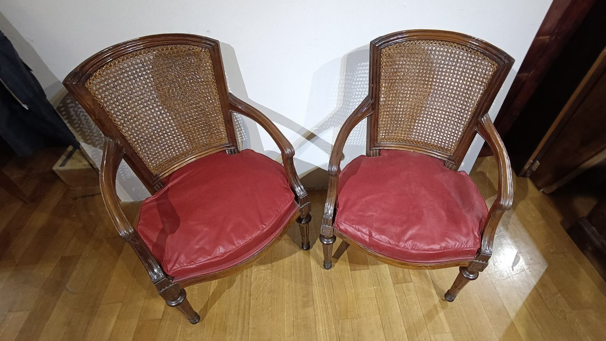PAIRE DE FAUTEUILS NÉOCLASSIQUES FIN DU 18ème SIÈCLE-photo-1
