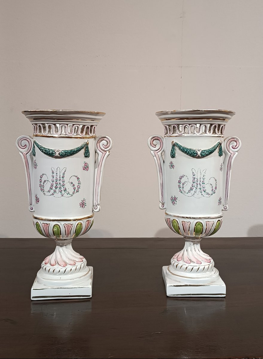 First Half Of The 19th Century Pair Of Painted Porcelain Vases-photo-4
