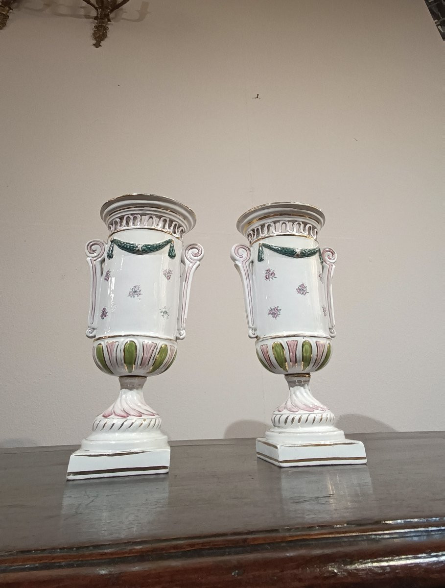 First Half Of The 19th Century Pair Of Painted Porcelain Vases-photo-8