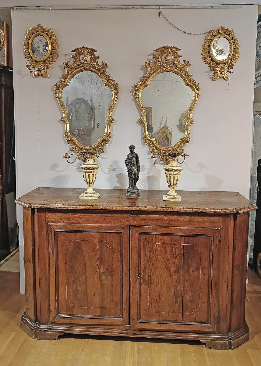 Late 17th-early 18th Century Louis XIV Walnut Sideboard With Four Doors-photo-6