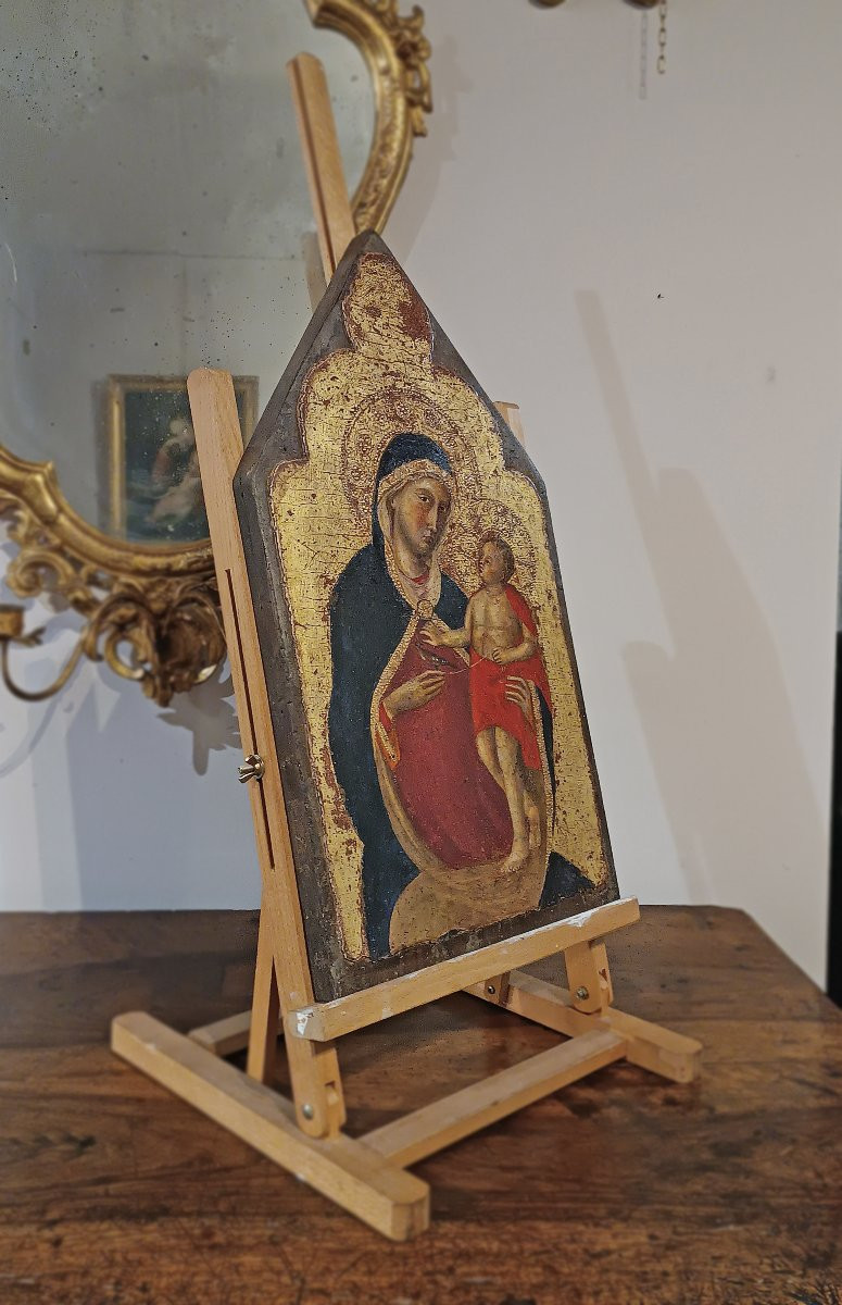 Early 15th Century Painting With Madonna And Child On A Gold Ground-photo-3