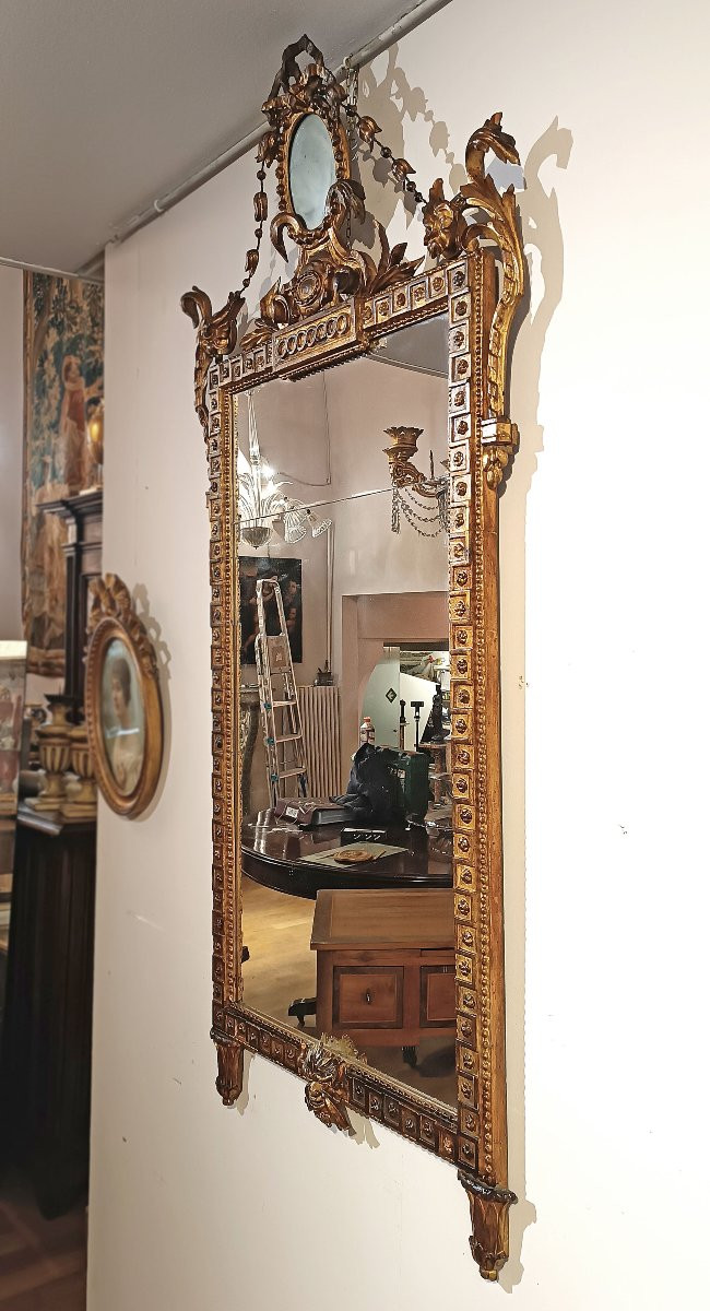 Late 18th Century Gilded Neoclassical Mirror-photo-2