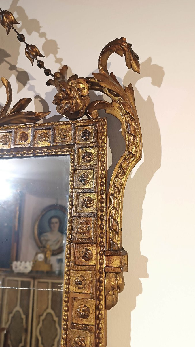 Late 18th Century Gilded Neoclassical Mirror-photo-2