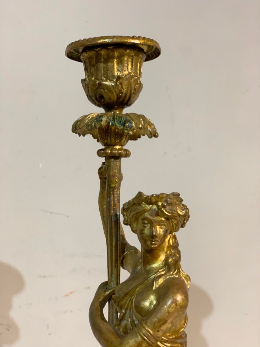 Mid 19th Century Pair Of Candelabra With Vestals -photo-5