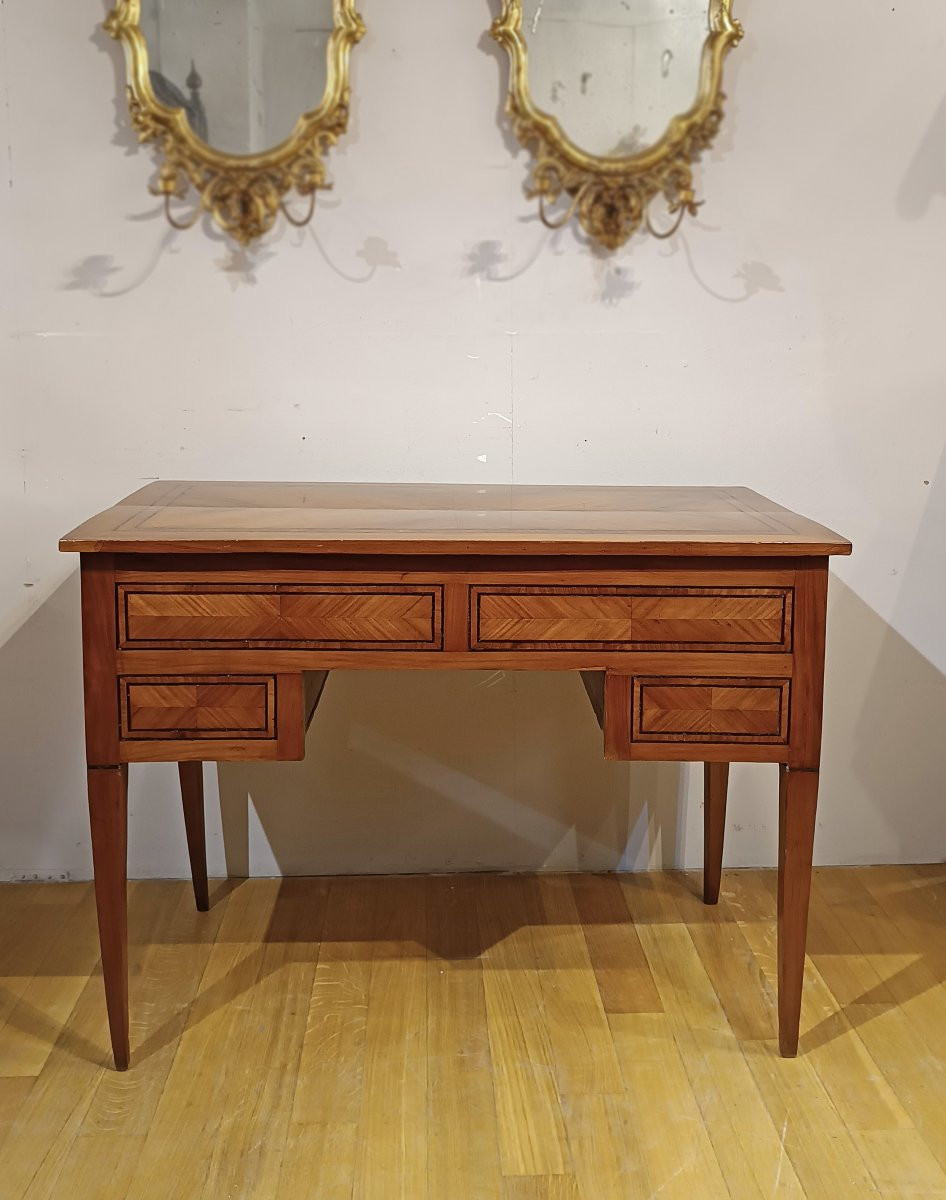 Second Half Of The 18th Century Louis XVI Cherry Writing Desk-photo-4