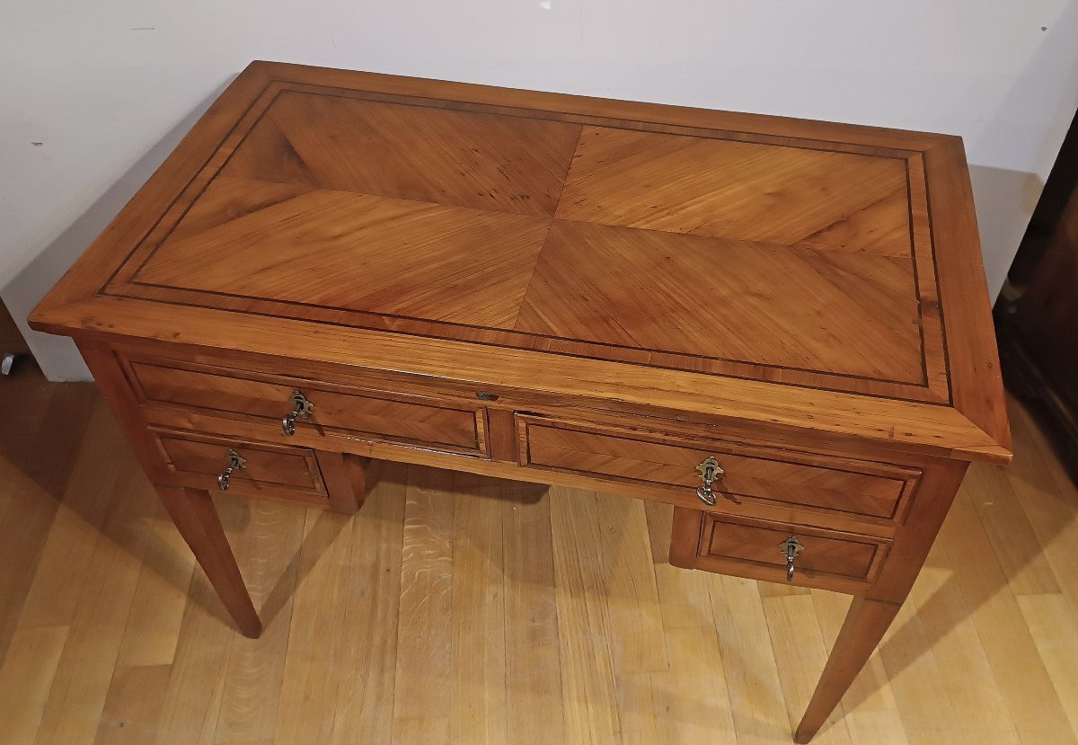 Second Half Of The 18th Century Louis XVI Cherry Writing Desk-photo-1