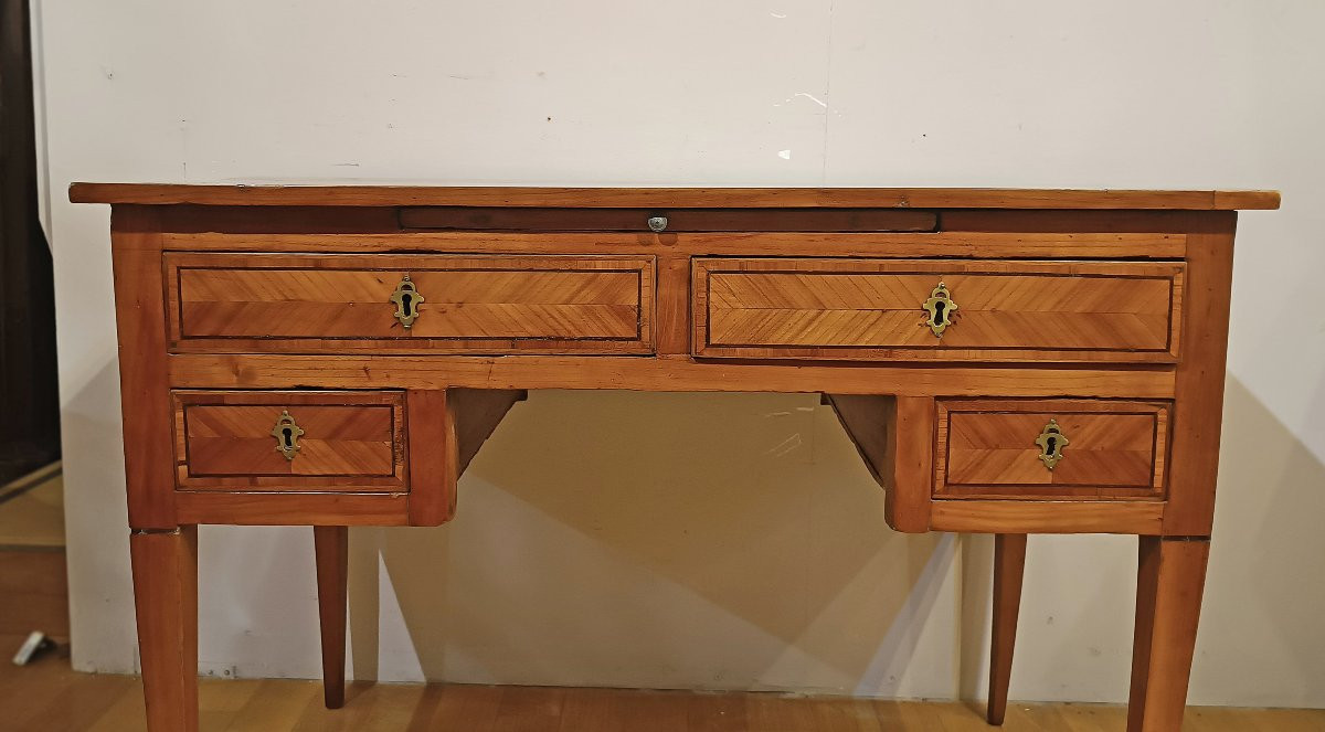 Second Half Of The 18th Century Louis XVI Cherry Writing Desk-photo-3