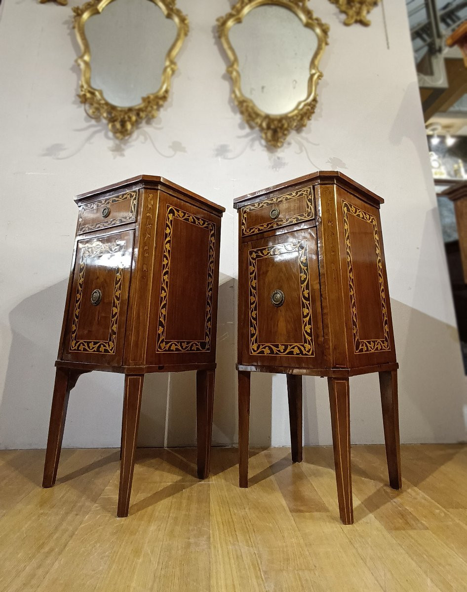 Second Half Of The 18th Century Pair Of Louis XVI Inlaid Bedside Tables-photo-7