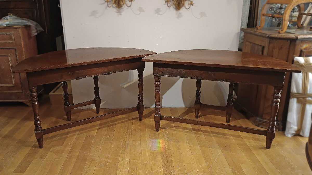 PAIRE DE CONSOLES EN NOYER LOUIS XIV FIN DU 17ème SIÈCLE-photo-4