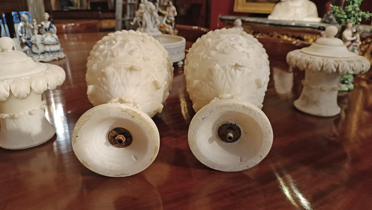 Second Half Of The 18th Century Pair Of Alabaster Vases-photo-5