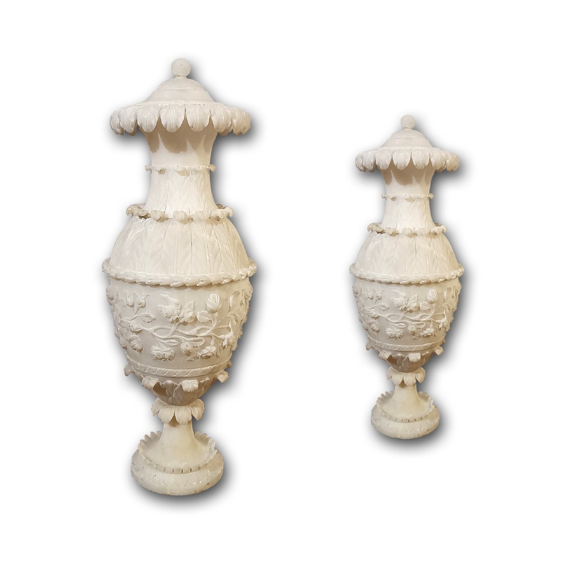 Second Half Of The 18th Century Pair Of Alabaster Vases