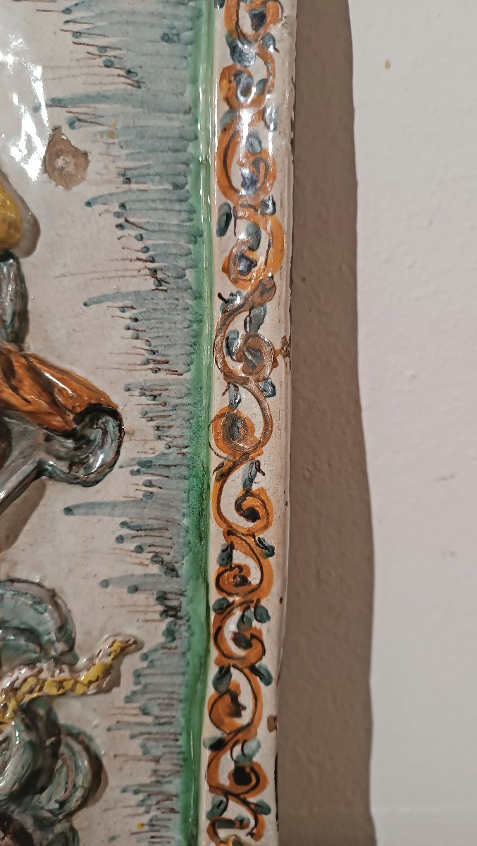 Late 17th Century Montelupo Majolica Plaque With Virgin -photo-4