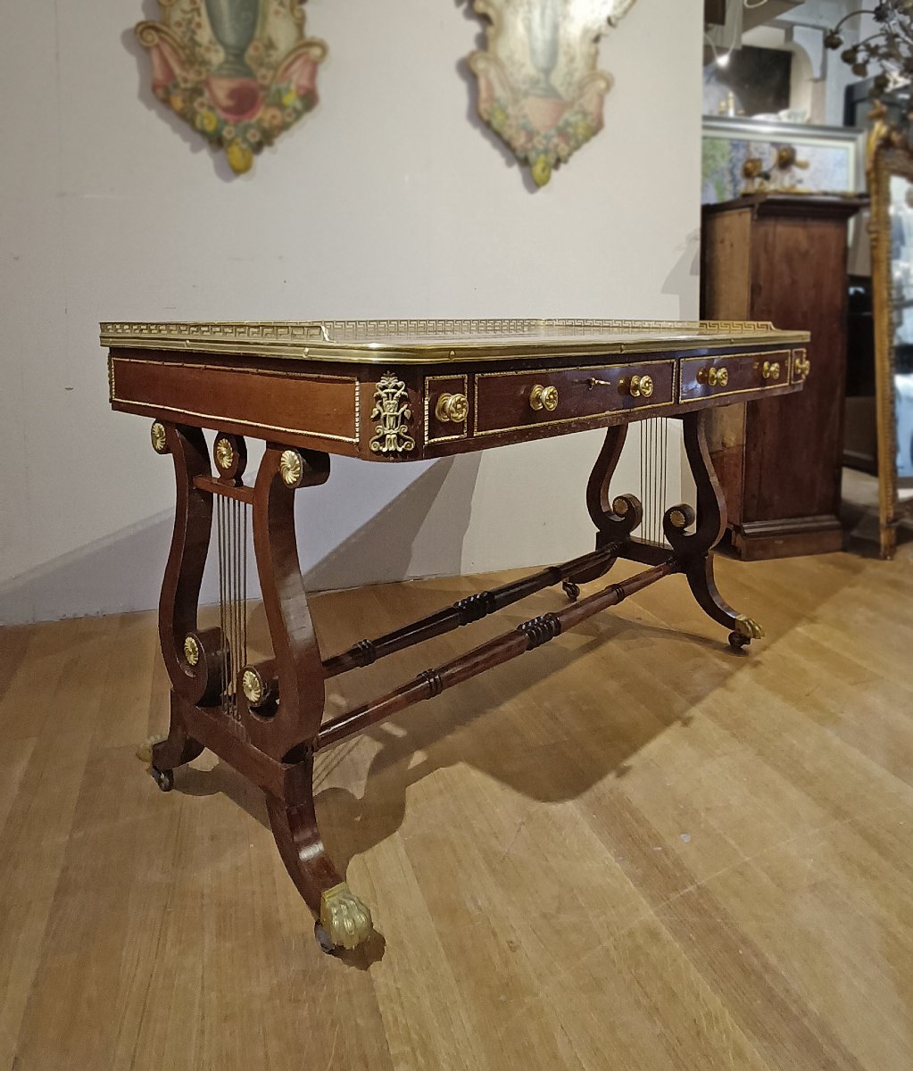 Mid-19th Century Napoleon III Veneered Writing Desk-photo-3