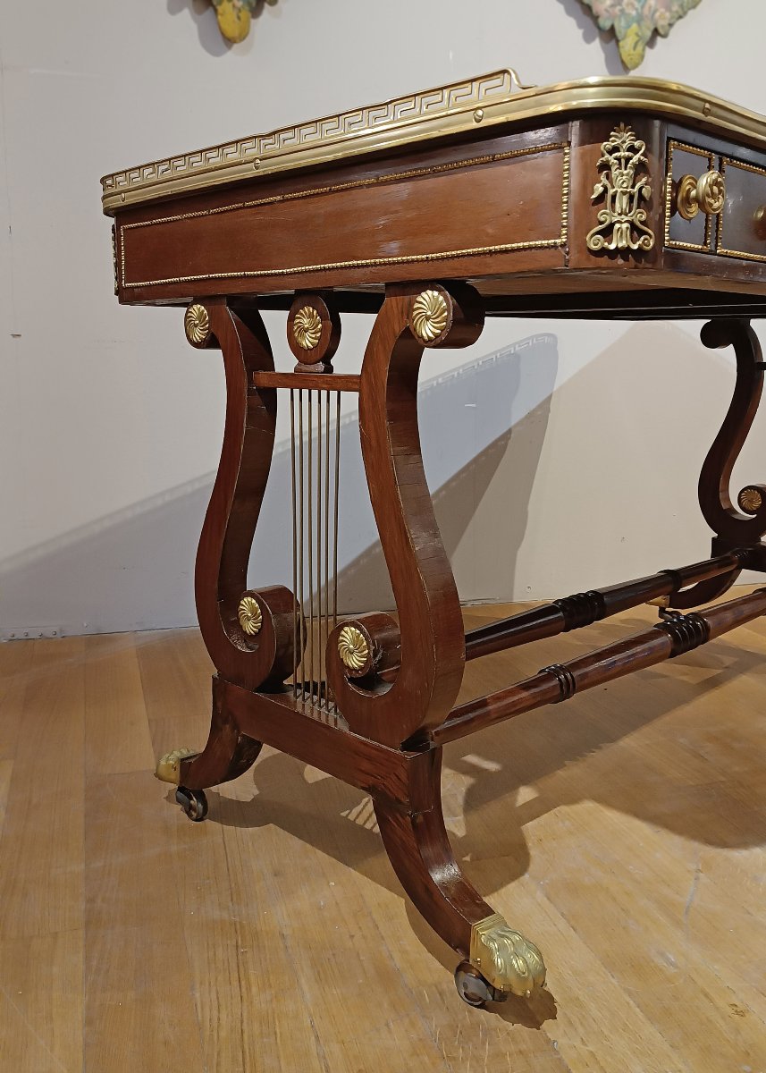 Mid-19th Century Napoleon III Veneered Writing Desk-photo-4