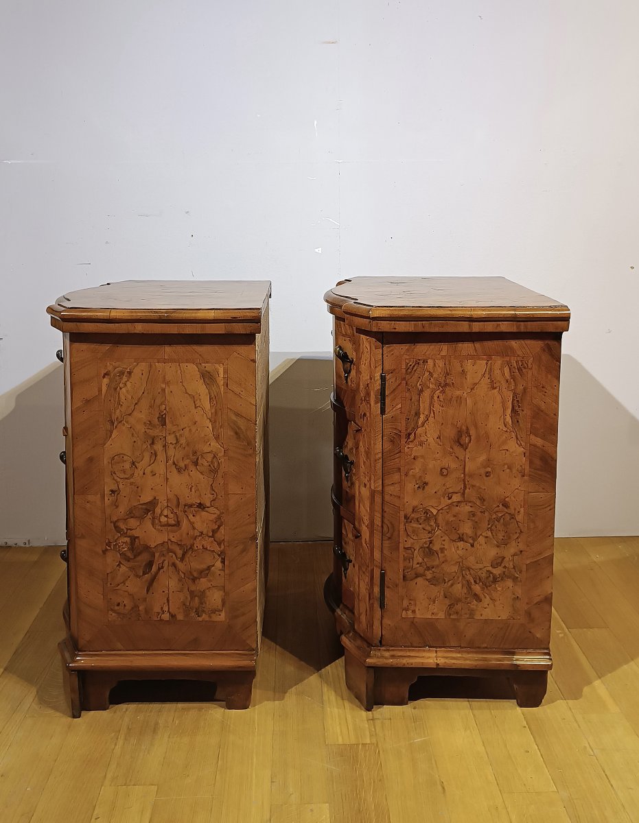 PAIRE DE TABLES DE CHEVET LOUIS XIV PREMIÈRE MOITIÉ DU 18ème SIÈCLE-photo-8