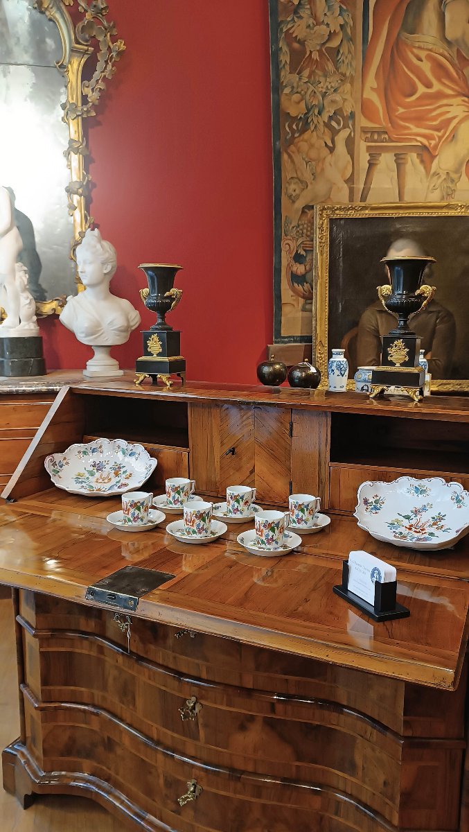 SERVICE DE SIX TASSES TULIPES GINORI FIN DU 18ème SIÈCLE-photo-7