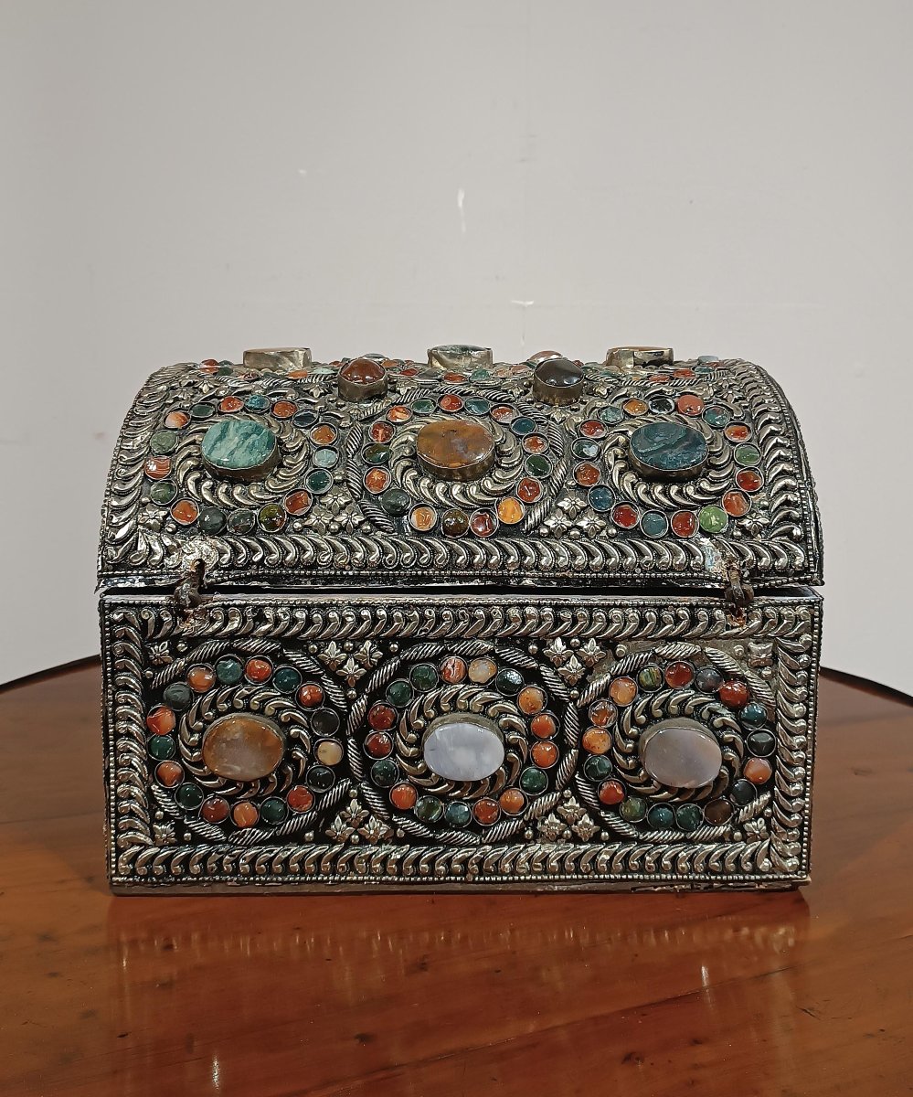COFFRET À BIJOUX AVEC PIERRES DU 19ème SIÈCLE-photo-1