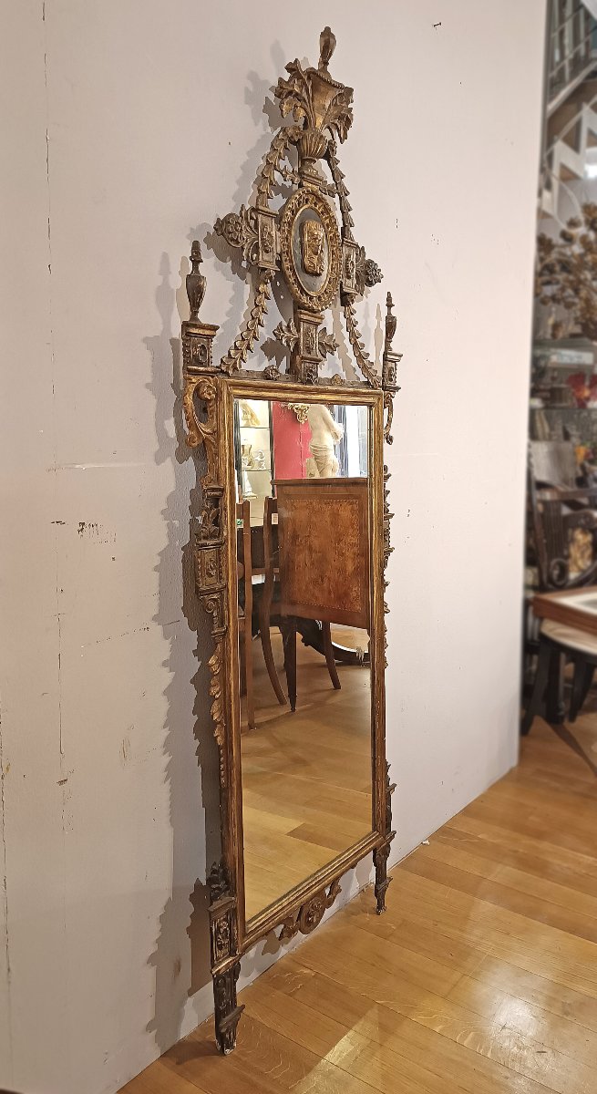 Second Half Of The 18th Century Neoclassical Mirror With Sphinx-photo-2