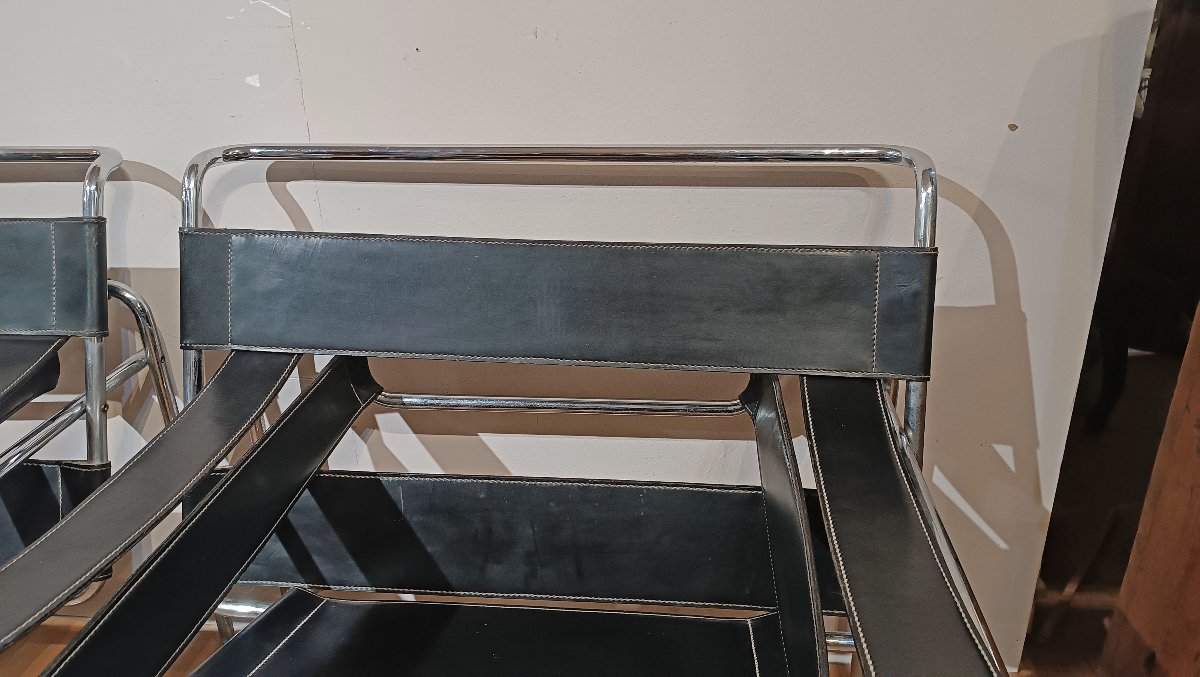 PAIRE DE FAUTEUILS “WASSILY” SECONDE MOITIÉ DU 20ème SIÈCLE-photo-4