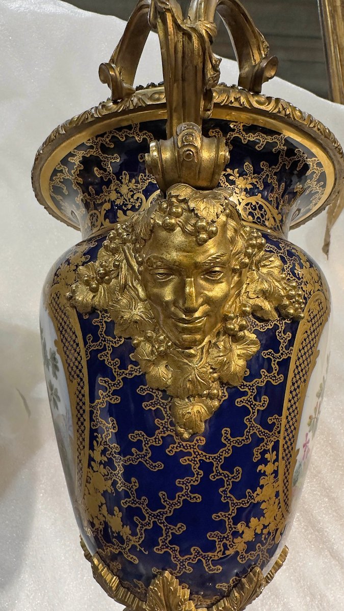 PAIRE DE VASES CHARLES X PREMIÈRE MOITIÉ DU 19ème SIÈCLE-photo-1